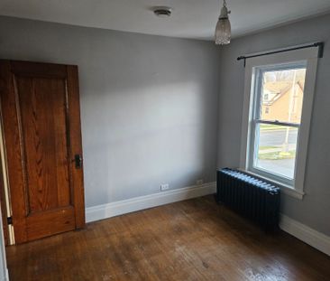 For Lease - 92 Killaly St West Street, Port Colborne, Ontario - Photo 1