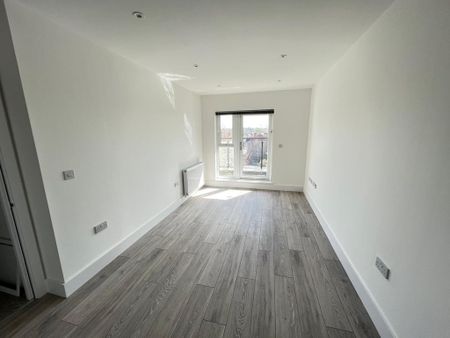 2 bedroom flat to rent - Photo 3