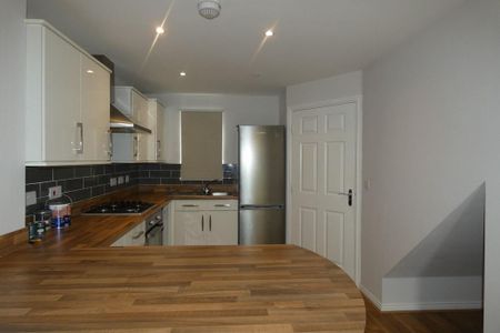 3 bed town house to rent in NE63 - Photo 5