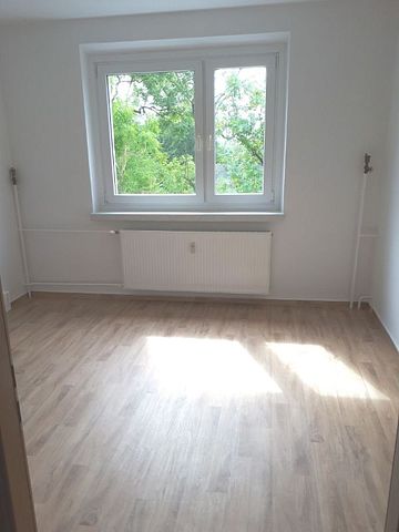 Neuwertige 3 Raumwohnung im 1. OG in Velgast! - Photo 4