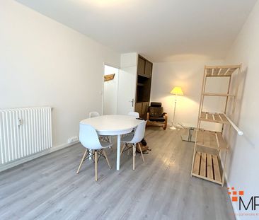 Location Appartement 2 pièces 40m² - Photo 3