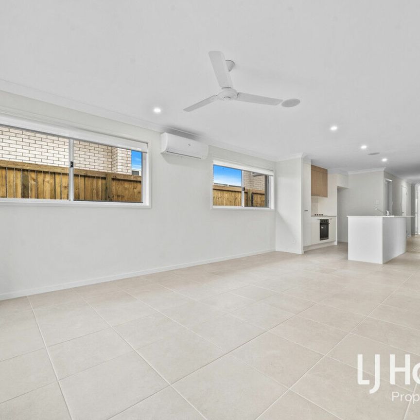 Brand New in Birnam Views - Low Maintenance - Close to Parks and Schools - Photo 1