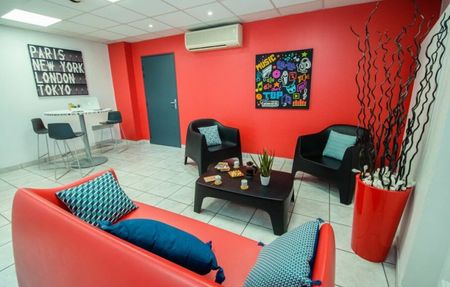 T1 de 18 à 21,5 m² pour un loyer de 400 à 520€ par mois - Photo 2