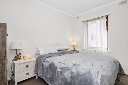 9/415 Seaview Road, Henley Beach. - Photo 2