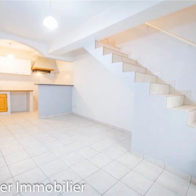 Location Appartement 2 pièces 42m² ST MARCELLIN 38160 - Photo 1
