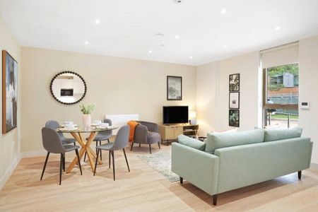 Apt 190, Leatherhead, Surrey, KT22 flat to rent - Photo 4