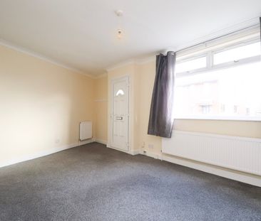 2 bedroom house to rent - Photo 1