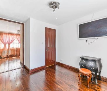 5 bedroom semi-detached house to rent - Photo 6