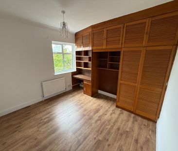 3 Bed End Terrace, Christchurch Road, IG1 - Photo 4