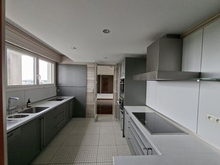 Appartement T7 à louer - 183 m² - Photo 3