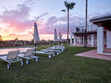 5 bedroom luxury Villa for rent in Sant Antoni de Portmany, Balearic Islands - Photo 5