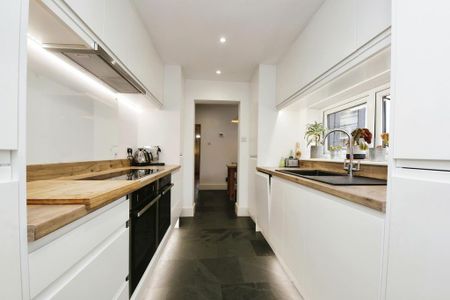 2 bedroom terraced house to rent - Photo 5