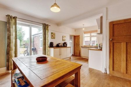 Kingsway, Widnes, Cheshire, WA8 - Photo 2