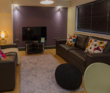 6 bedroom house to rent - Photo 4