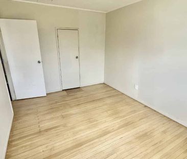 Cosy 3 bedroom home for rent in Manurewa - Photo 3