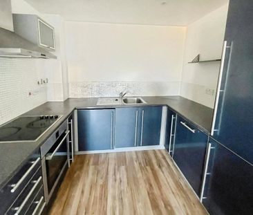 2 bedroom flat to rent - Photo 6