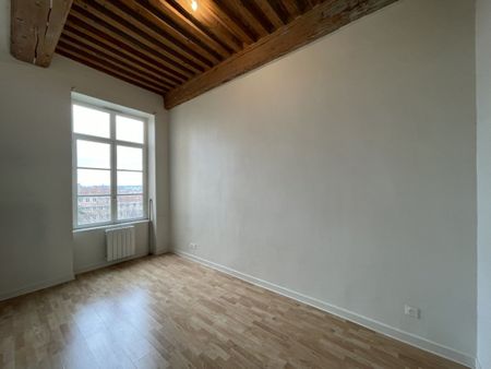 APPARTEMENT T2 A LOUER LYON 1ER ARRONDISSEMENT Annonciade-Saint-Benoit - Photo 2