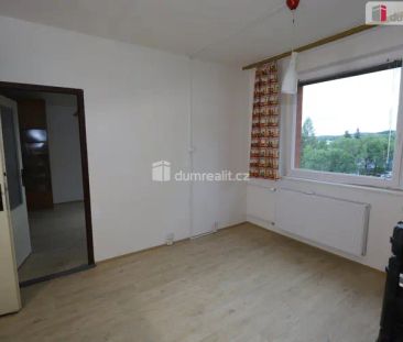Pěkný útulný byt 1+1 ve třetím patře panelového domu s výtahem a do... - Photo 6