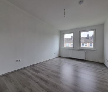 Ab Februar 2026 in ruhiger Wohnlage! Modern ausgestattete 3-Zimmer-... - Foto 1