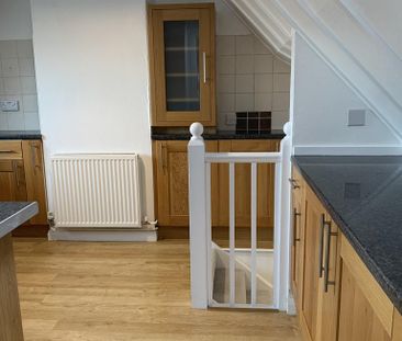 2 bedroom apartment to rent - Photo 5