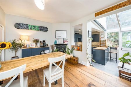 Watts Lane, TW11, London - Photo 4