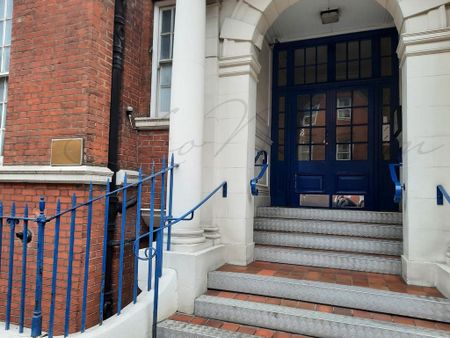 Studio to rent - Photo 3