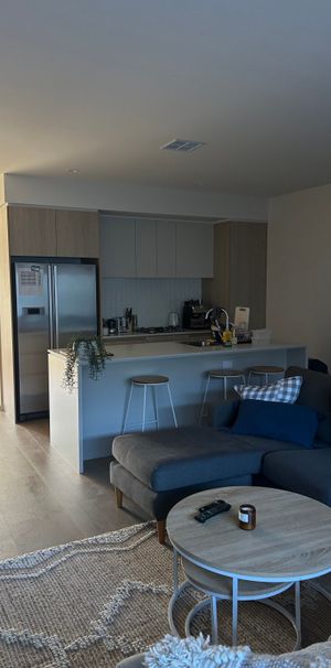 Somerville - Photo 1