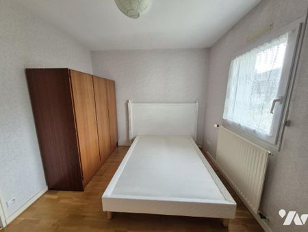 À louer – Bel appartement de 107 m² au cœur de Malestroit - Photo 3