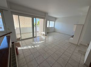 Διαμέρισμα για ενοικίαση - Σαρωνίδα, - Photo 4