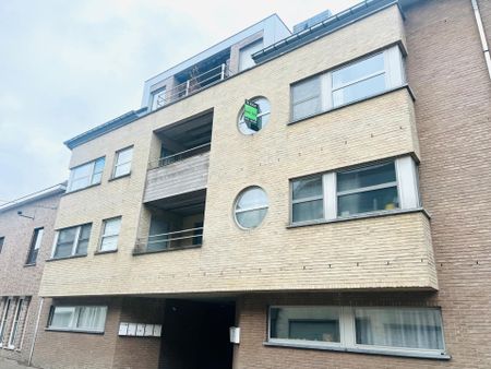 PRACHTIG APPARTEMENT NABIJ HET CENTRUM VAN NINOVE. - Foto 5