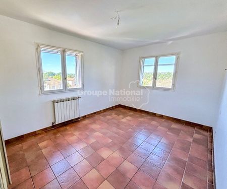 LOCATION HAUT DE VILLA T4 SAINT VICTORET, - Photo 3