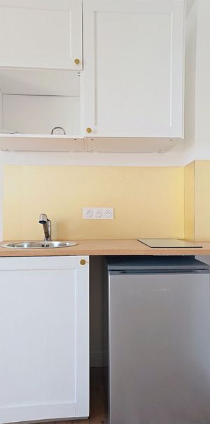 Location Appartement 1 pièce 21m² - Photo 1