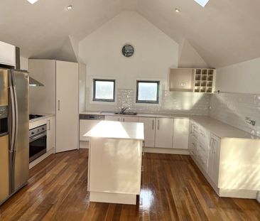 Great Home - Great Location! - Photo 4