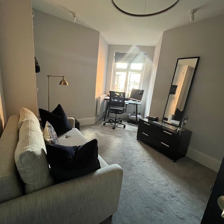 Room in a Shared Flat, Moreland Court, NW2 - Photo 1