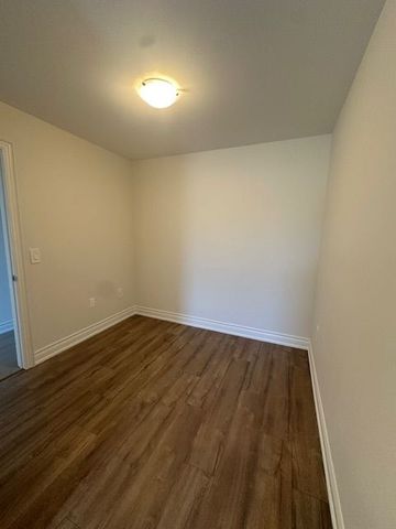 For Lease - 2918 Whites Road, Pickering, Ontario - Photo 2