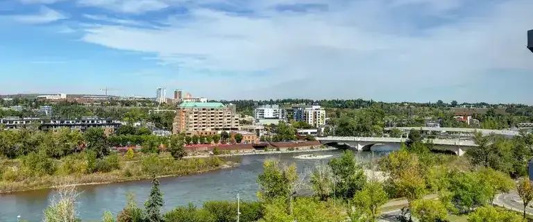 Great two bedroom with two bathroom apartment on 9th floor for rent. Great location. | 1108 6 Avenue Southwest, Calgary - Photo 1