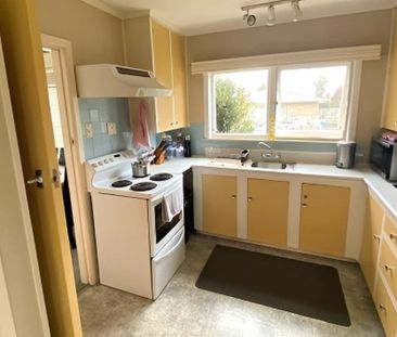 Lovely 2 Bedroom unit in Hamilton East - Photo 1