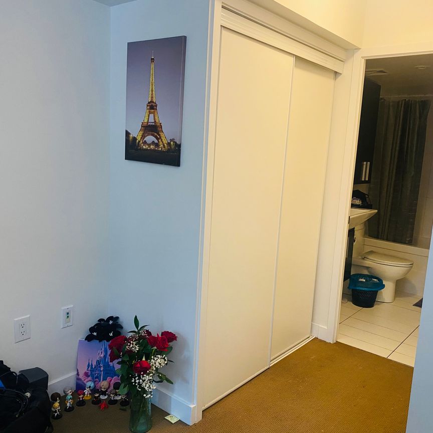 For Lease - 8 Telegram Mews Unit# 526, Toronto, Ontario - Photo 1