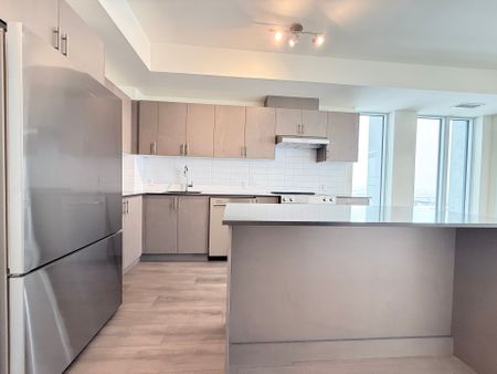 For Lease - 8960 Jane Street Unit# 2021, Vaughan, Ontario - Photo 4