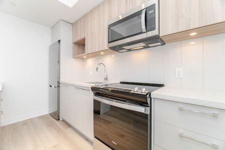 For Lease - 500 Plains Road Unit# 305, Burlington, Ontario - Photo 3