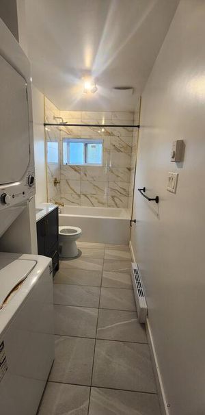 4 12 A Louer A Ahuntsic-cartierville - Photo 1