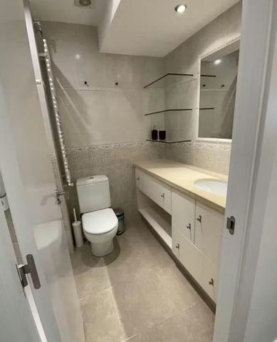 Passeig de Manuel Girona, Barcelona, Catalonia 08034 - Photo 5