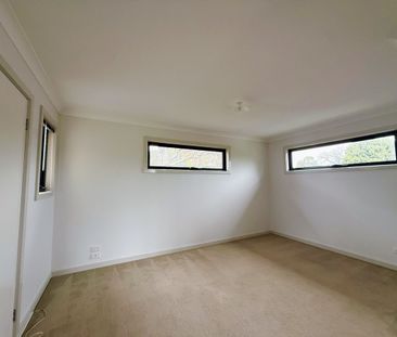 Family Home! - Photo 6