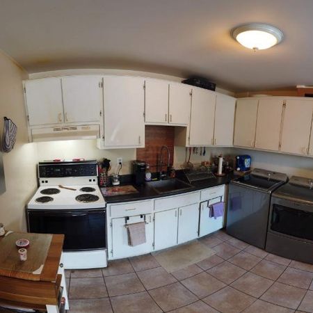 2 CH - 1 SDB - Québec - $1,050 /mo - Photo 3