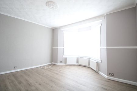 75 Dinart Street, Glasgow, G33 2DF - Photo 4