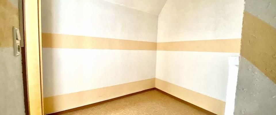 3 Zimmer Wohnung Feldrand, Stellplatz, EBK, Tiere erlaubt - Photo 1