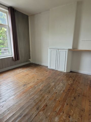 Location Appartement 3 pièces 55m² HAUTMONT 59330 - Photo 2