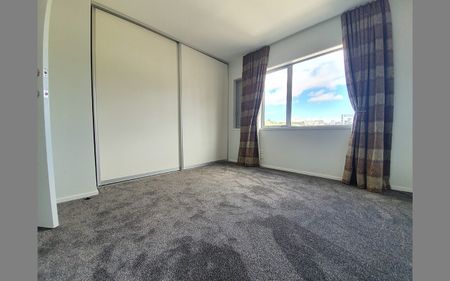 Seriously Convenient and Comfortable - Photo 5