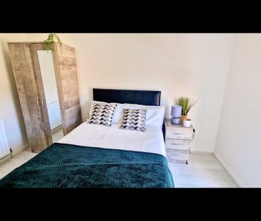 Room in a Shared House, Pershore Road, B5 - Photo 1