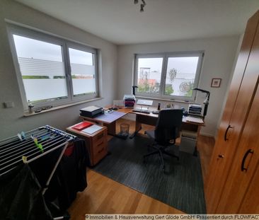 Wohnung der Extraklasse - altersgerechte 3-Raum-Wohnung (Neubau) im 2.OG mit Balkon und Stellplatz, ab Dezember frei - Sorbenweg - Photo 3